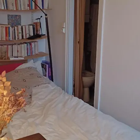 Charming 2-room, Close To Metro